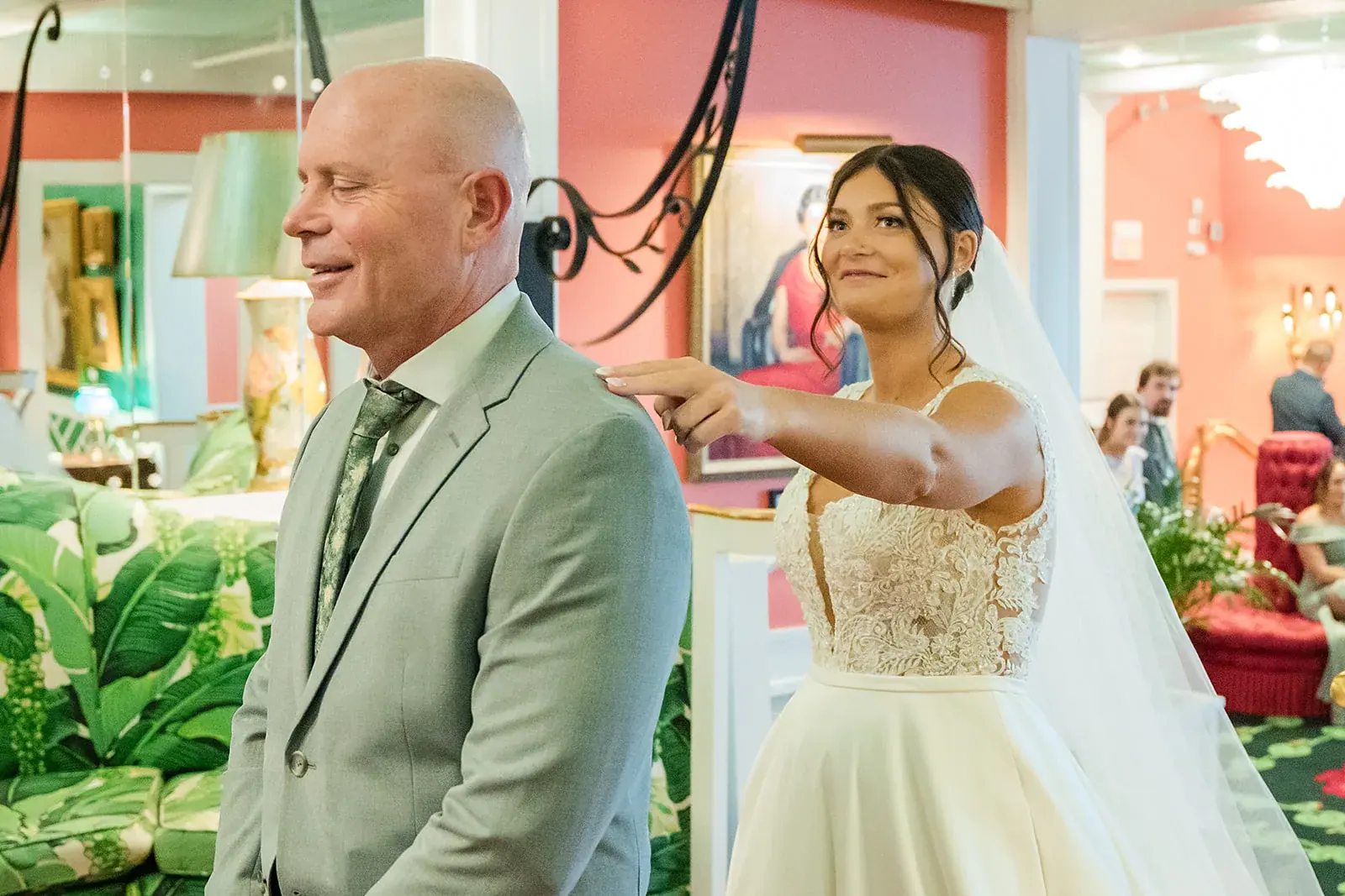 Father of bride first look — Jennifer & Parker's wedding at the Grand Hotel, Mackinac Island